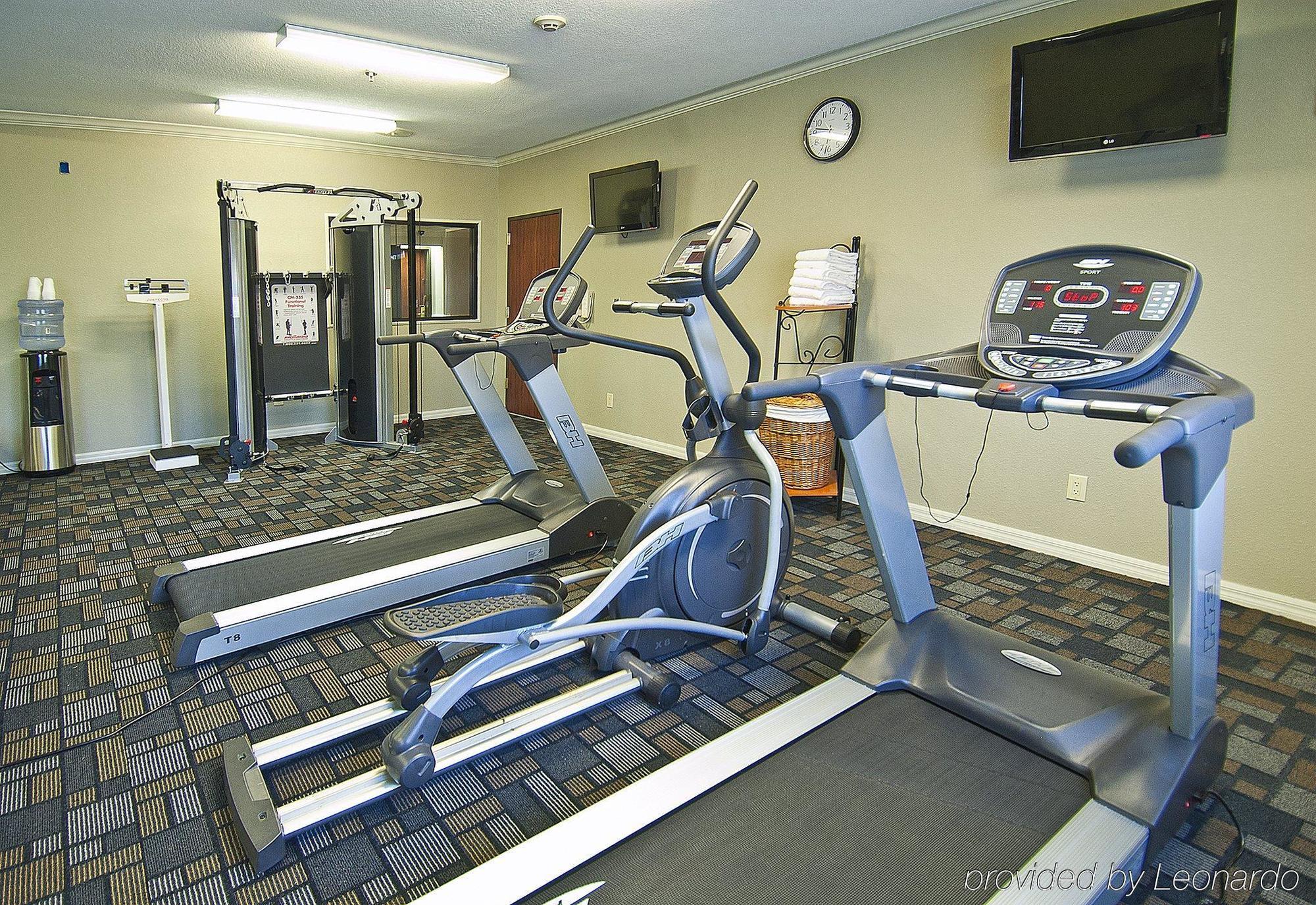 Holiday Inn Express Hotel And Suites Lake Charles By Ihg Facilities photo