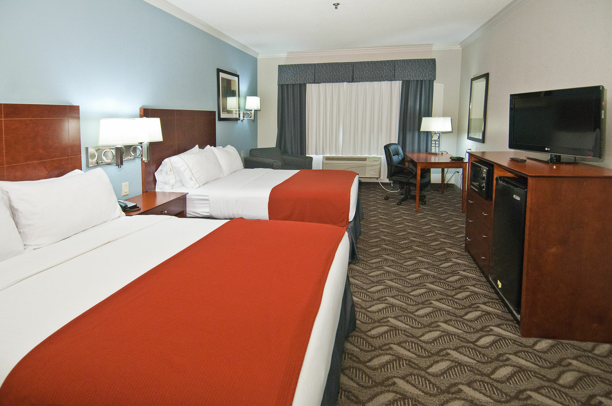Holiday Inn Express Hotel And Suites Lake Charles By Ihg Exterior photo